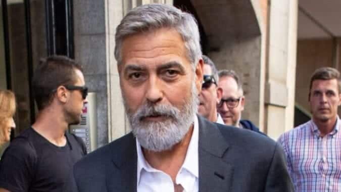 George Clooney: Nobody called for help